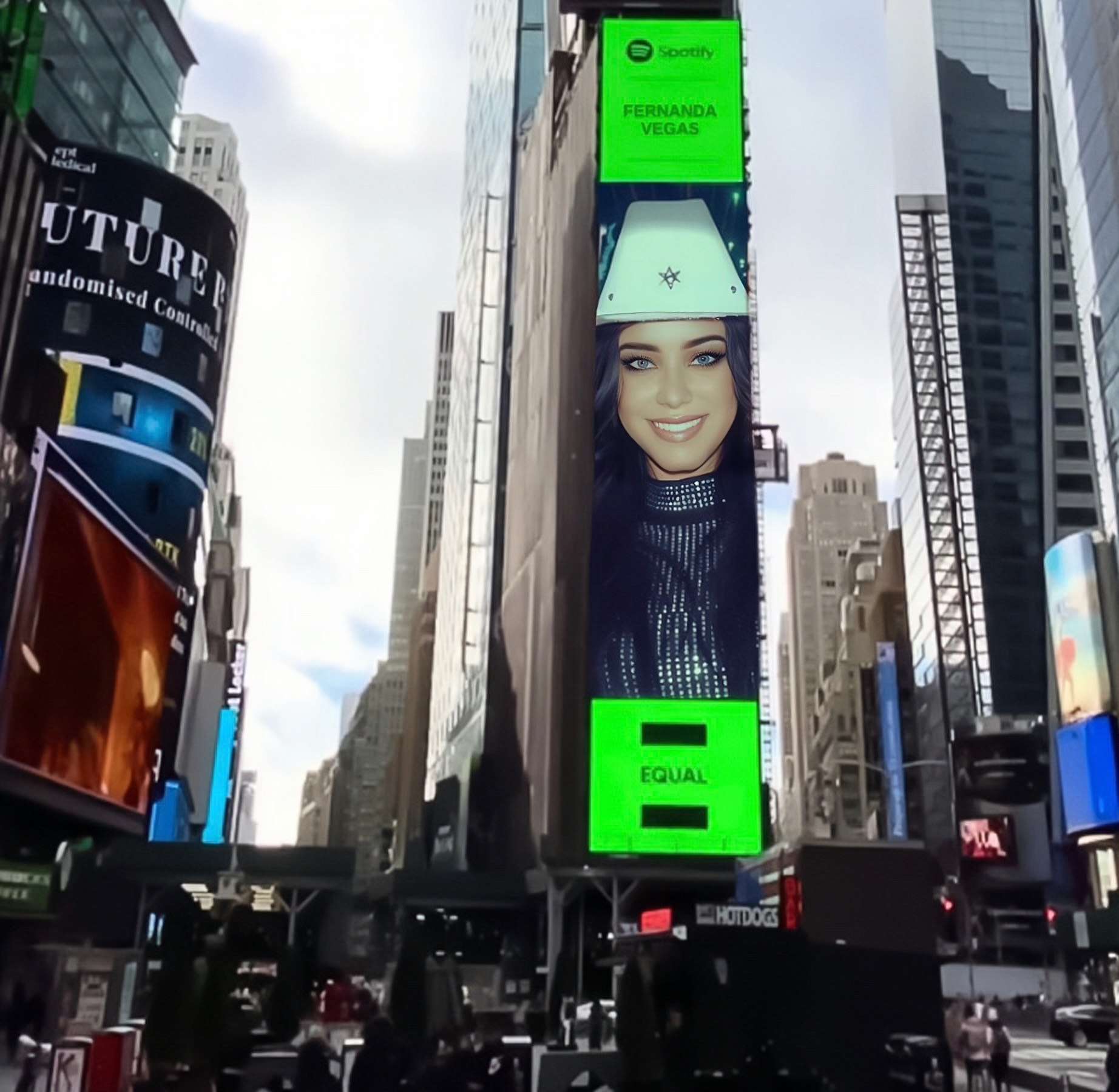 Fernanda Vegas aparece em anúncio no telão da Times Square, em Nova York