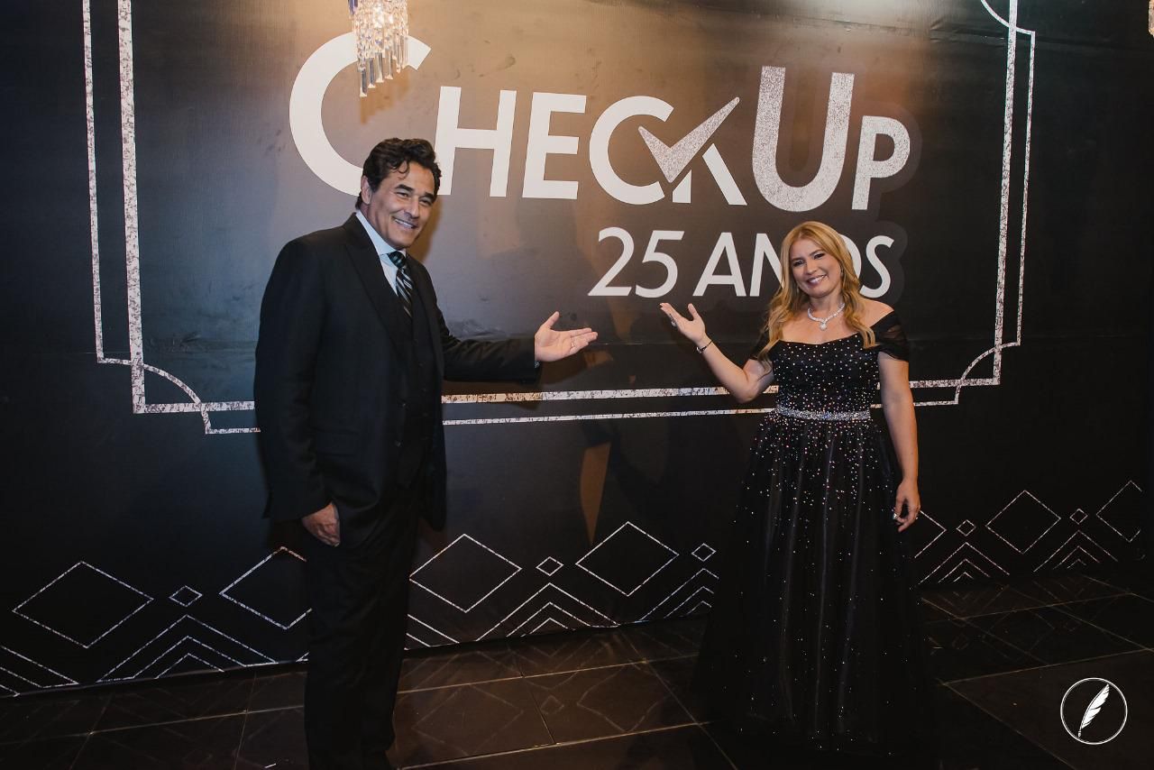 25 anos do Programa Check Up é festejado com muito glamour e elegância