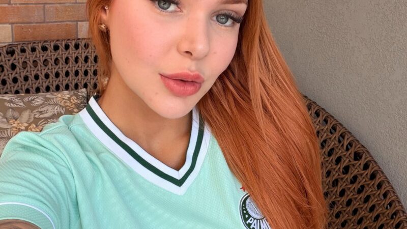 Musa do Palmeiras cumpre promessa e libera video íntimo após título do Paulistão