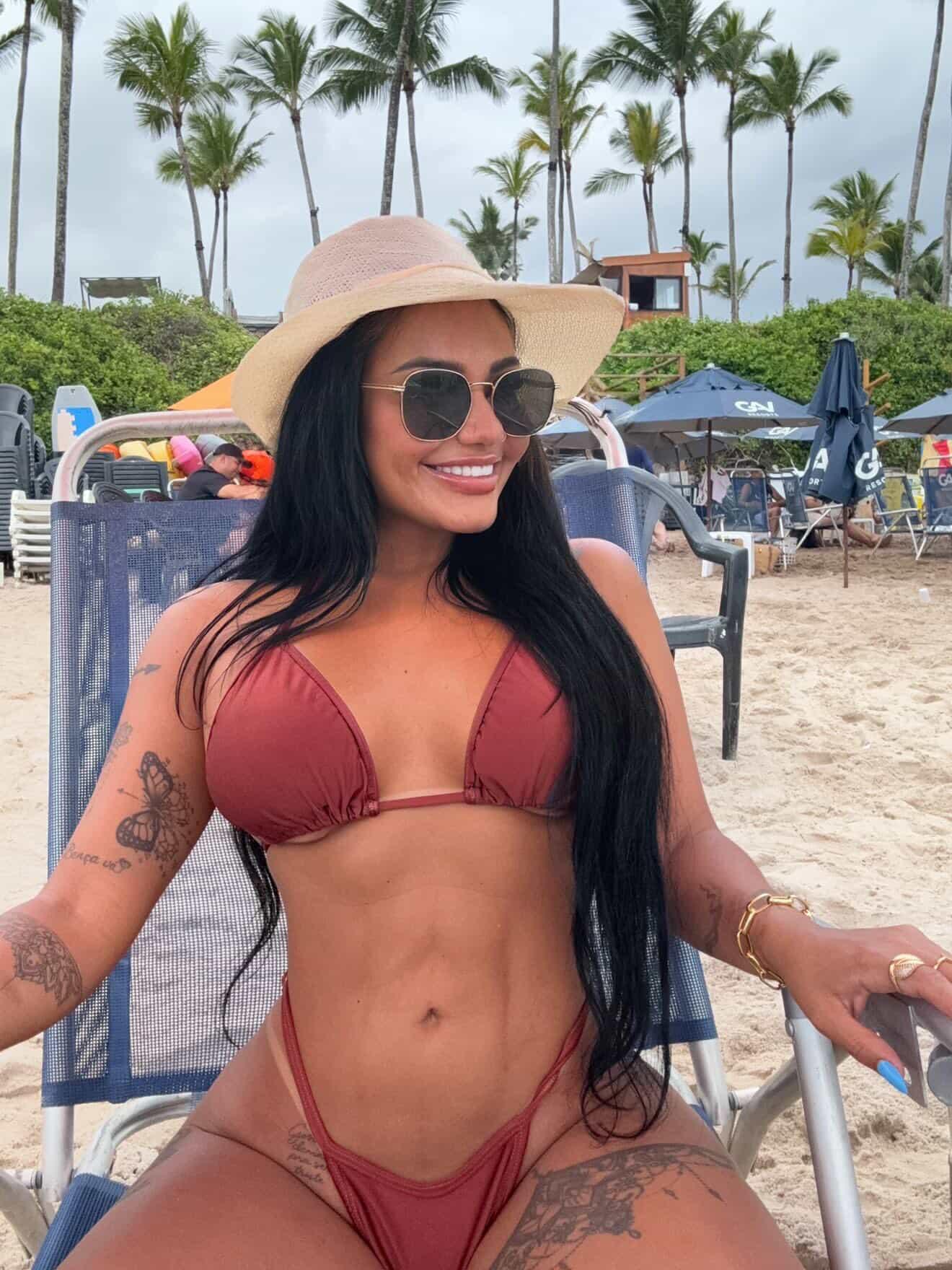 No Instagram, Sabrina Nordestina publica série sobre as dificuldades por trás do glamour das acompanhantes de luxo