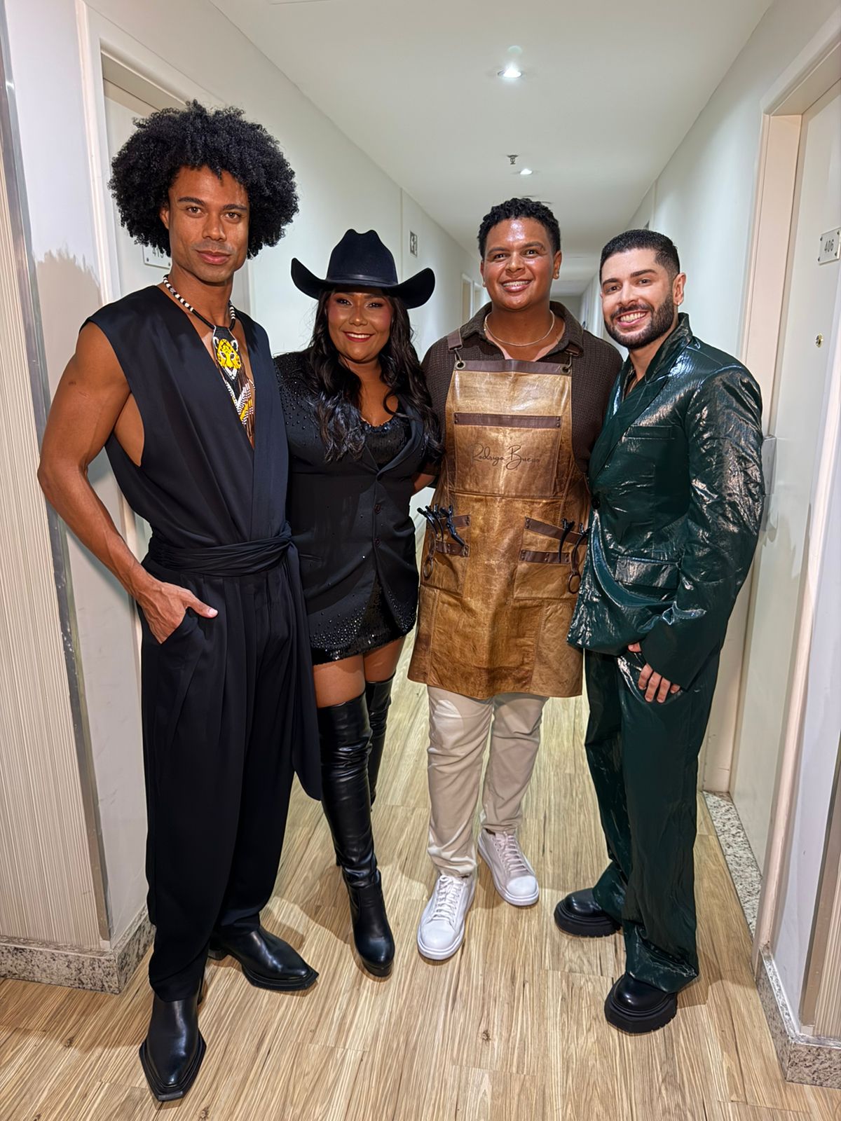 Conheça Rodrigo Bueno, o hair stylist queridinho dos BBBs no Rio de Janeiro